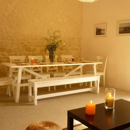 Le Domaine Des Aguins * סוז'ון