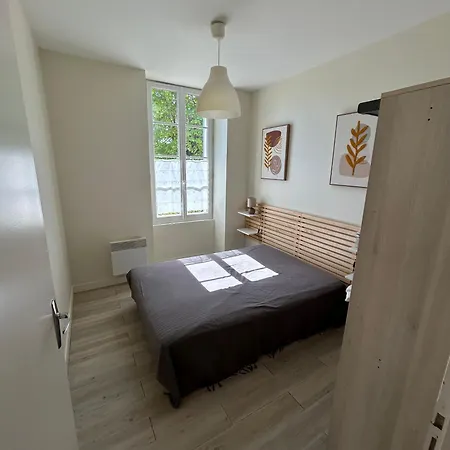 Le Domaine Des Aguins *