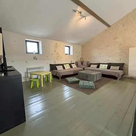 Casa rural Le Domaine Des Aguins Saujon