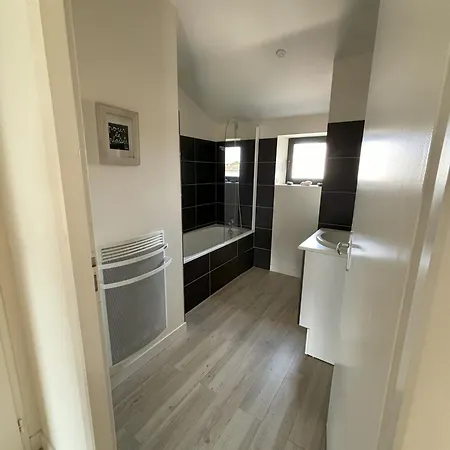 Летний дом Le Domaine Des Aguins *