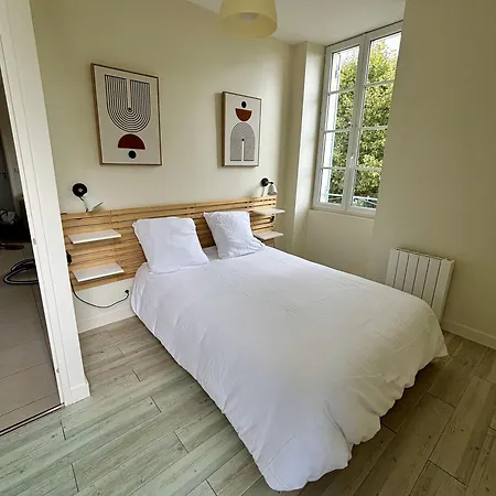 Летний дом Le Domaine Des Aguins *