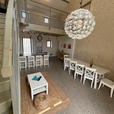 Le Domaine Des Aguins Сожон