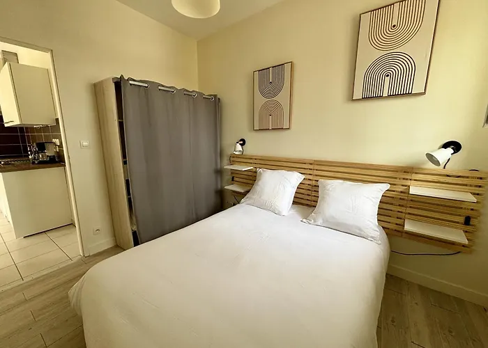 Le Domaine Des Aguins Saujon