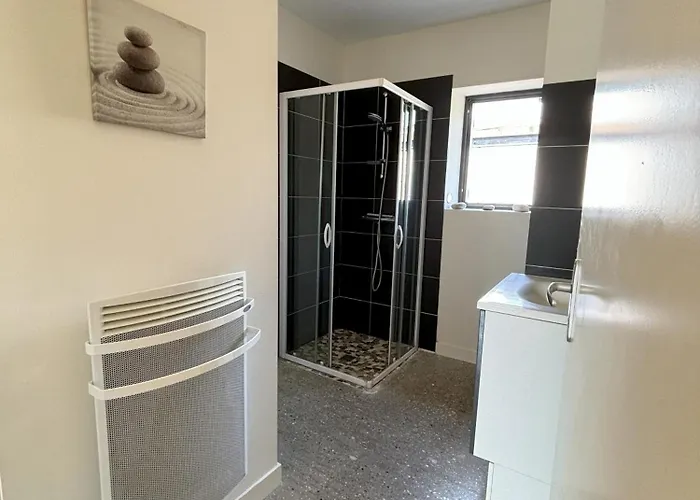 Le Domaine Des Aguins Casa rural *