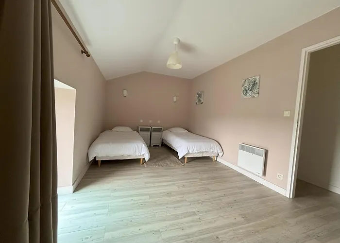 Le Domaine Des Aguins * Saujon